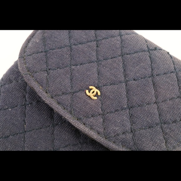 Vintage Chanel Knit Quilted Jersey Pouch Necklace Dark Blue Gold Hardware - Picture 3 of 8